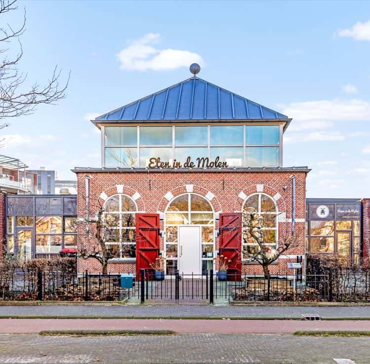 Het Klubhuis | 906 2160 1 2 e1739725914887