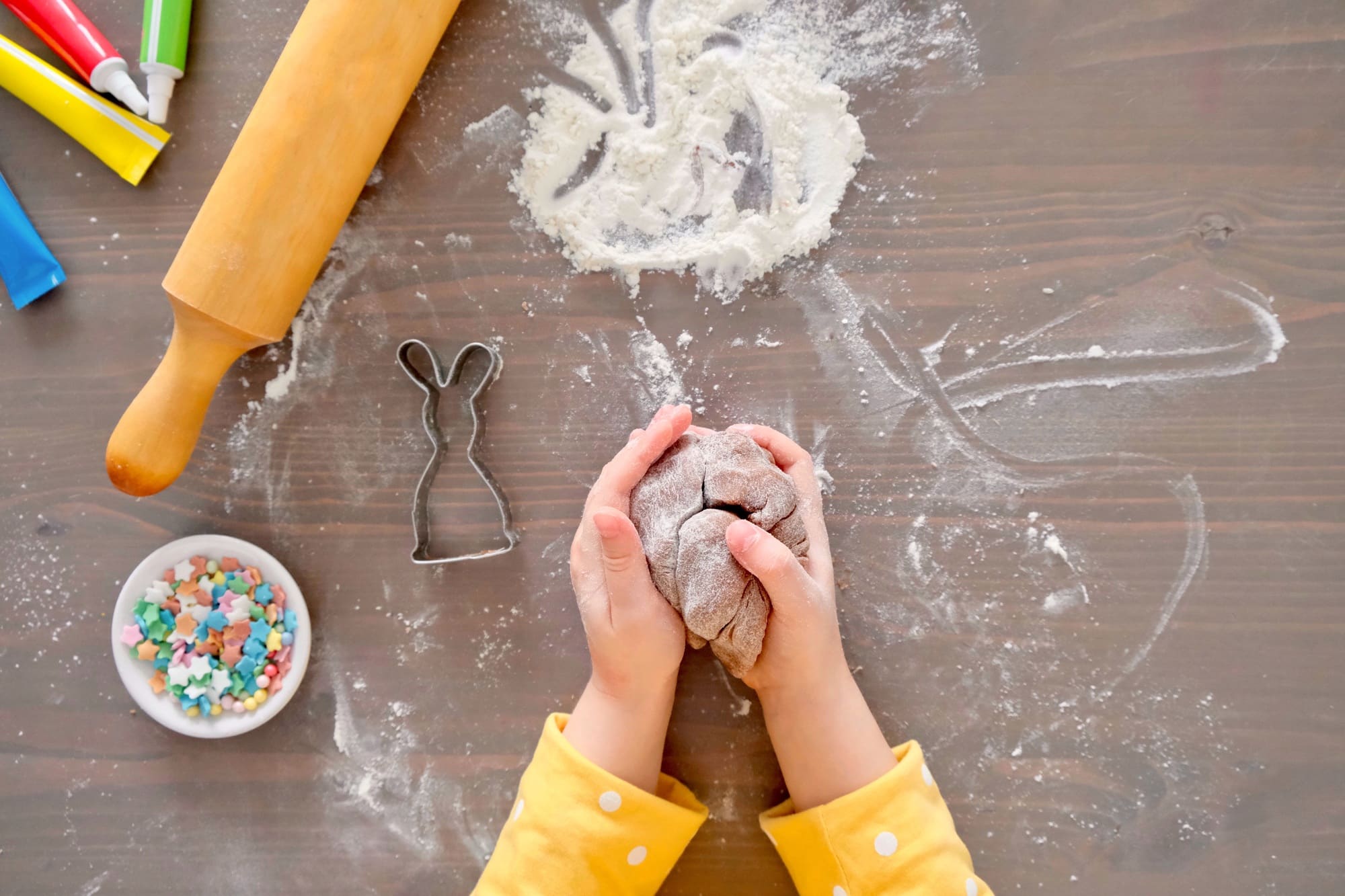 Kids making food