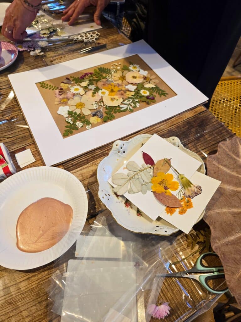 Het Klubhuis | Workshop Schilderen met Droogbloemen – Creatief, ontspannen en inspirerend | 11 Het Klubhuis | 20250403 200901