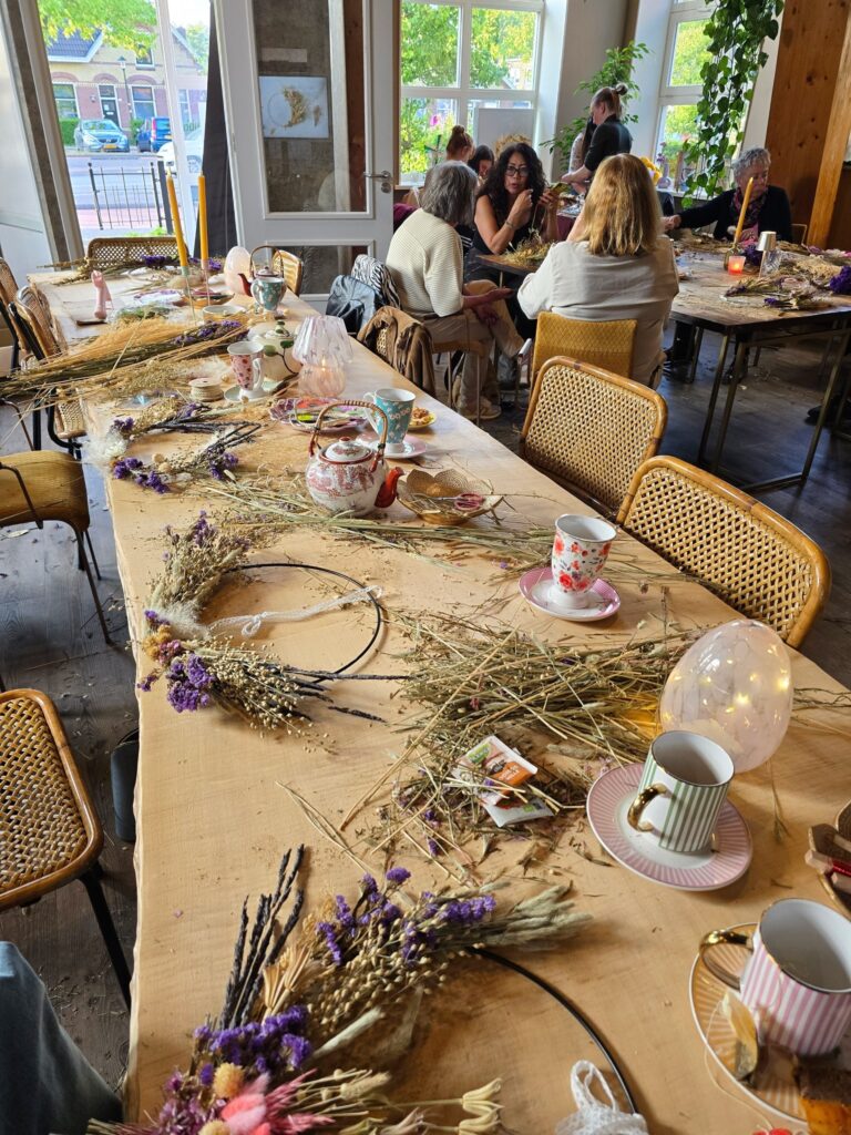 Het Klubhuis | Droogbloemringen | 40 Het Klubhuis | 502705916 722897196925899 6863566709240931150 n