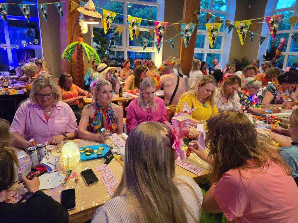 Het Klubhuis | Tropische bingo | 27 Het Klubhuis | 504372210 729645279584424 7296117963691837922 n