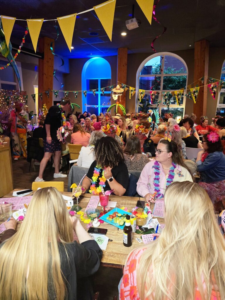 Het Klubhuis | Tropische bingo | 50 Het Klubhuis | 504836035 729645239584428 4857304078381881141 n