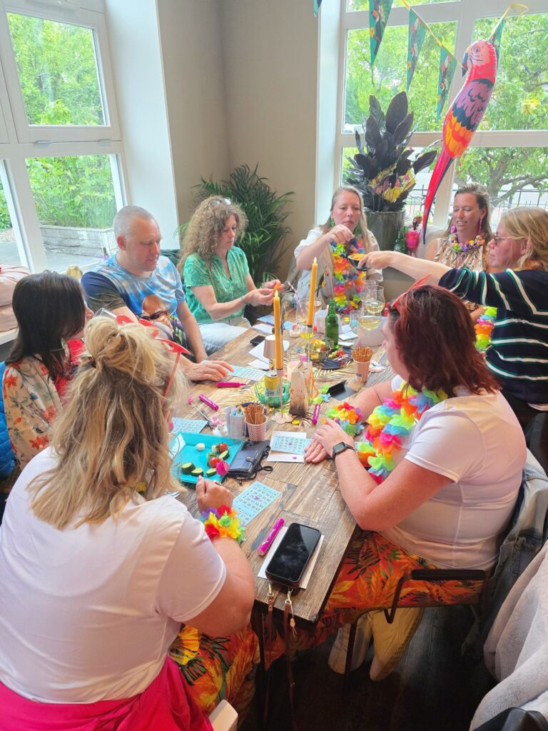 Het Klubhuis | Tropische bingo | 56 Het Klubhuis | 504975548 729644719584480 5569463574050644429 n