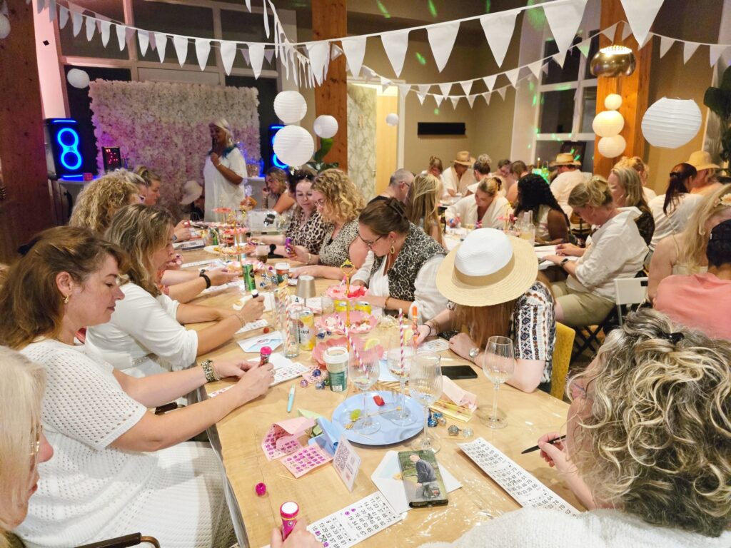 Het Klubhuis | White Ibiza Bingo | 45 Het Klubhuis | 534146666 782093057672979 6312829684015669493 n