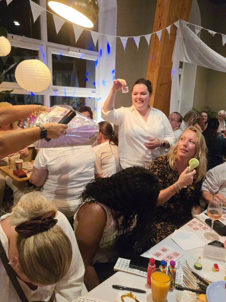 Het Klubhuis | White Ibiza Bingo | 65 Het Klubhuis | 535020997 782091691006449 6251975180201129905 n