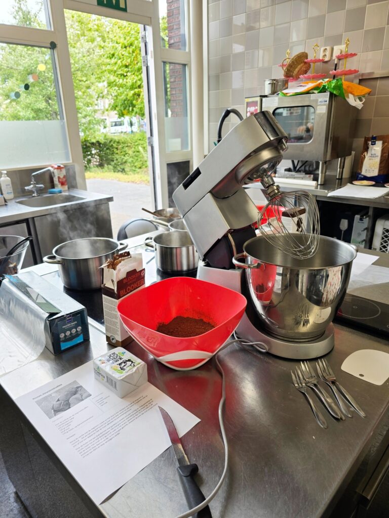Het Klubhuis | Bonbon workshop | 38 Het Klubhuis | 539274114 793332743215677 2785360486255794334 n