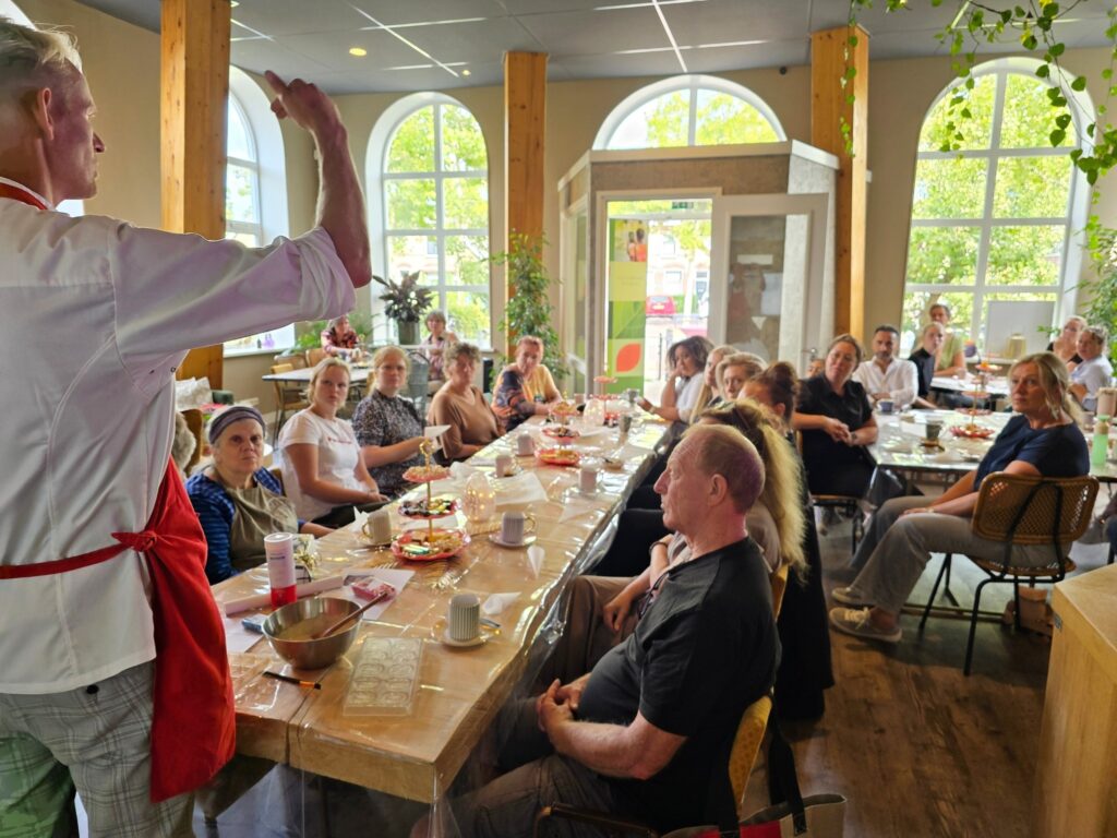Het Klubhuis | Bonbon workshop | 42 Het Klubhuis | 541798258 793332563215695 6360197586908116803 n