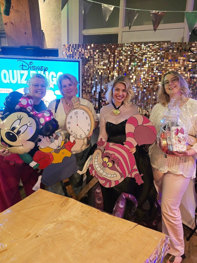 Het Klubhuis | Disney Pubquiz en muziekbingo | 20 Het Klubhuis | 544526251 799226109293007 4125930298256699068 n