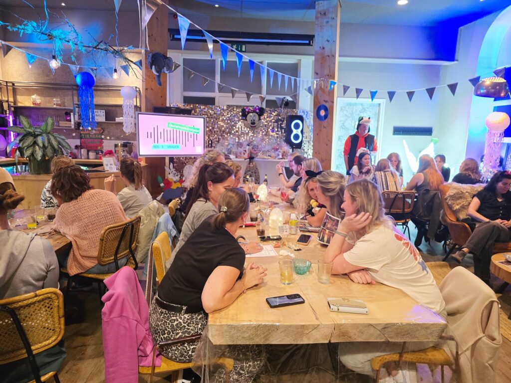 Het Klubhuis | Disney Pubquiz en muziekbingo | 36 Het Klubhuis | 545622314 799227035959581 6780605733581275738 n
